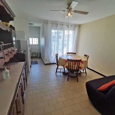 Avec Parking, Trouee - 6 Pers. - Fr-1-880-21 Apartman